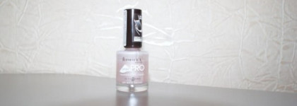 Rimmel London lycra Pro Professional Finish №285 "White orchid"