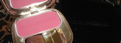 Пробую новый для меня оттенок - The Blush Luminous Cheek Colour by Dolce And Gabbana (в оттенке provocative)