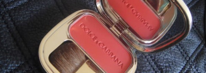 Самые"дикие" румяна в моей коллекции - The Blush Luminous Cheek Colour by Dolce And Gabbana (в оттенке Sole)