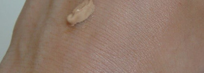 Обзор нескольких средств от Laura Mercier