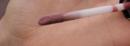 Calvin Klein glistening lip gloss Rapture 317