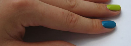 Лето еще не закончилось, или веселый дуэт с лаками Essence