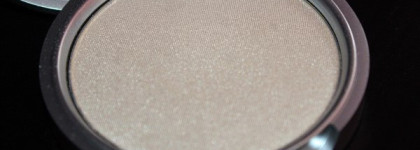 The Balm  Mary Lou Manizer