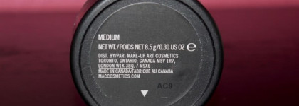 MAC - Mineralize SPF 15 Foundation (Loose) оттенок Medium