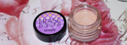 Набор корректоров  Benefit Confessions of a Concealaholic Concealing & Brightening Kit