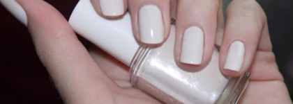 Essie 797 Instant Hot