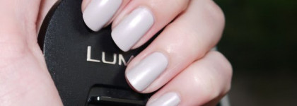 Max Factor Glossfinity opal