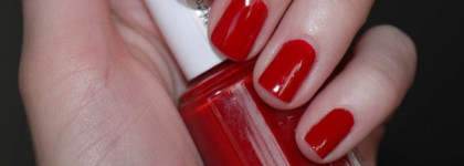 Любимый красный Essie Aperitif 59