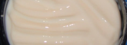 Уход за окрашенными волосами от SexyHair или сохранить красивый блонд