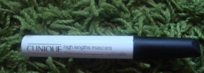 Как новая Maybelline One by One Volum’ Express с призраками прошлого сражалась