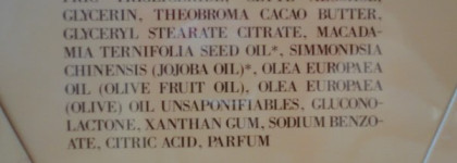 Шоколадный бархат с кремом для тела "Масло какао" от Styx и гелем для душа "Молоко и шоколад" от Dolce milk