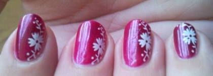 Эксперименты с Konad и водный маникюр