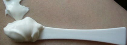 Clarins Super Restorative Day Cream SPF 20  - дневной крем для лица