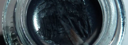 Кисть и подводка Cobalt Ink от Bobbi Brown