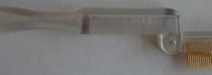 Tweezerman Folding Ilashcomb - расческа для ресниц