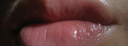 Chanel Aqualumiere Gloss #73 Bonbon