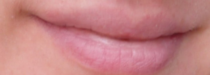 Блеск для губ Chanel Intense Radiance Lipgloss №148