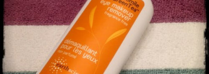 Средство для снятия макияжа с глаз Earth Science "Chamomile & Green Tea"