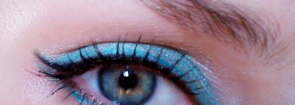 Водостойкий карандаш Stylo regard waterproof от Yves Rocher №05 Turquoise или прекрасная "морская волна"