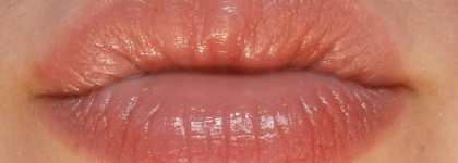 Бюджетные помады и блески в моей косметичке