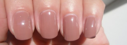 Лаки Velvet 396 от Mavala и Aurelia Professional №106. Или 1+1=3