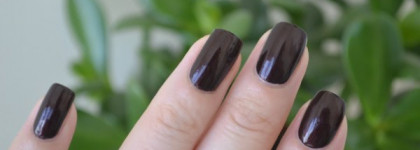 OPI Midnight in Moscow NLR 59