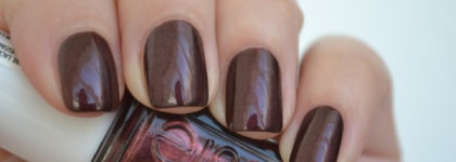 Лак для ногтей Essie Decadent Dish