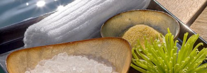 Волшебный скраб для любимых ножек "Flake Away" от  "Soap & Glory"