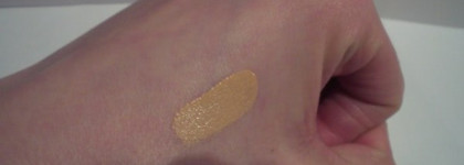 База для век Essence I Love Stage