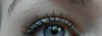 Встречаем лето - малиновые губы и игривый взгляд