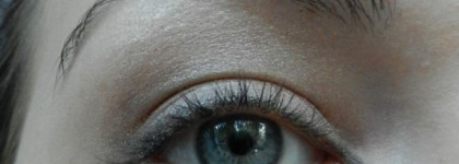 Встречаем лето - малиновые губы и игривый взгляд