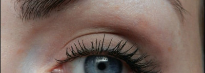 Палетка теней Catrice Smokey Eyes Set 030 Meet me at the Bonfire