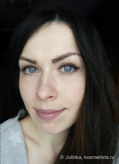 О любви - Catrice Velvet Matt eyeshadow 040 Al Burgundy