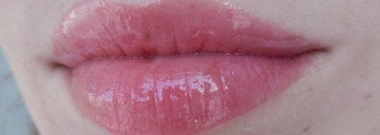 Зимний спаситель - Vitamin Lip Treatment 040 Born To Be Wild Berry Catrice