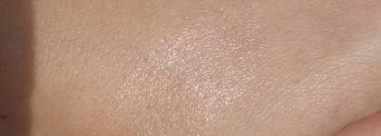 Влажное сияние - Dewy Wetlook Stick Catrice