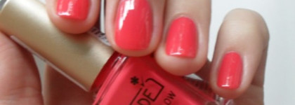 Ga-De Cristal glow nail enamel # 395 Coral Expressions или Коралловая страсть