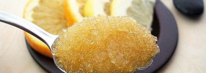 Два очищающих средства от Lumene: Скраб Lumene Natural Code Dig Deeper и Детокс-маска-скраб 2 в 1 Radiant Touch