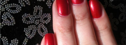 Не классический красный - Revlon Frankly Scarlet