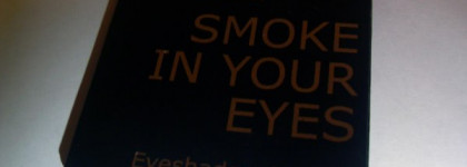 Удивили и порадовали - бюджетный смоки! тени четверки "Smoke in your eyes" от Ninelle