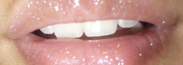 Блеск для губ Lumene Natural Code