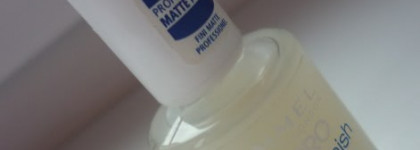 Лак Rimmel Matte Finish