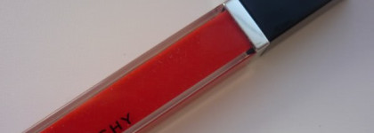 Весенне-летнее настроение с блеском Gloss Interdit #11 Succulent Orange от Givenchy