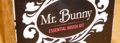 Sigma Beauty: Mr. Bunny Essential Brush Kit