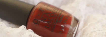 Спелая черешня: O.p.i. Nail Lacquer #HL D12 Skyfall