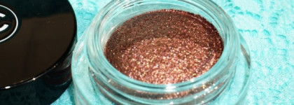 Искры на глазах: Chanel Illusion d’Ombre Long Wear Luminous Eyeshadow #97 New Moon