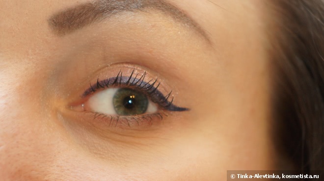 M.a.c. Superslick Liquid Eye Liner #Signature Blue - жидкая подводка от МАК