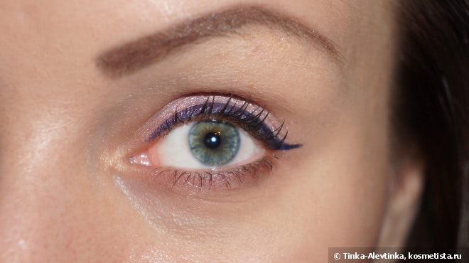 M.a.c. Superslick Liquid Eye Liner #Signature Blue - жидкая подводка от МАК