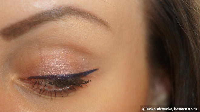 M.a.c. Superslick Liquid Eye Liner #Signature Blue - жидкая подводка от МАК
