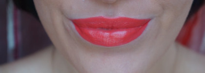 Идеальный летний коралл. Estée Lauder Pure Color Envy Sculpting Lipstick 320 Defiant Coral