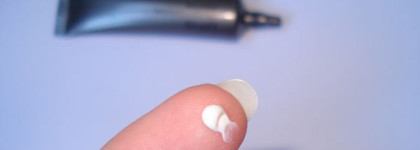 Основа под тени Mary Kay MK Signature® Eye Primer